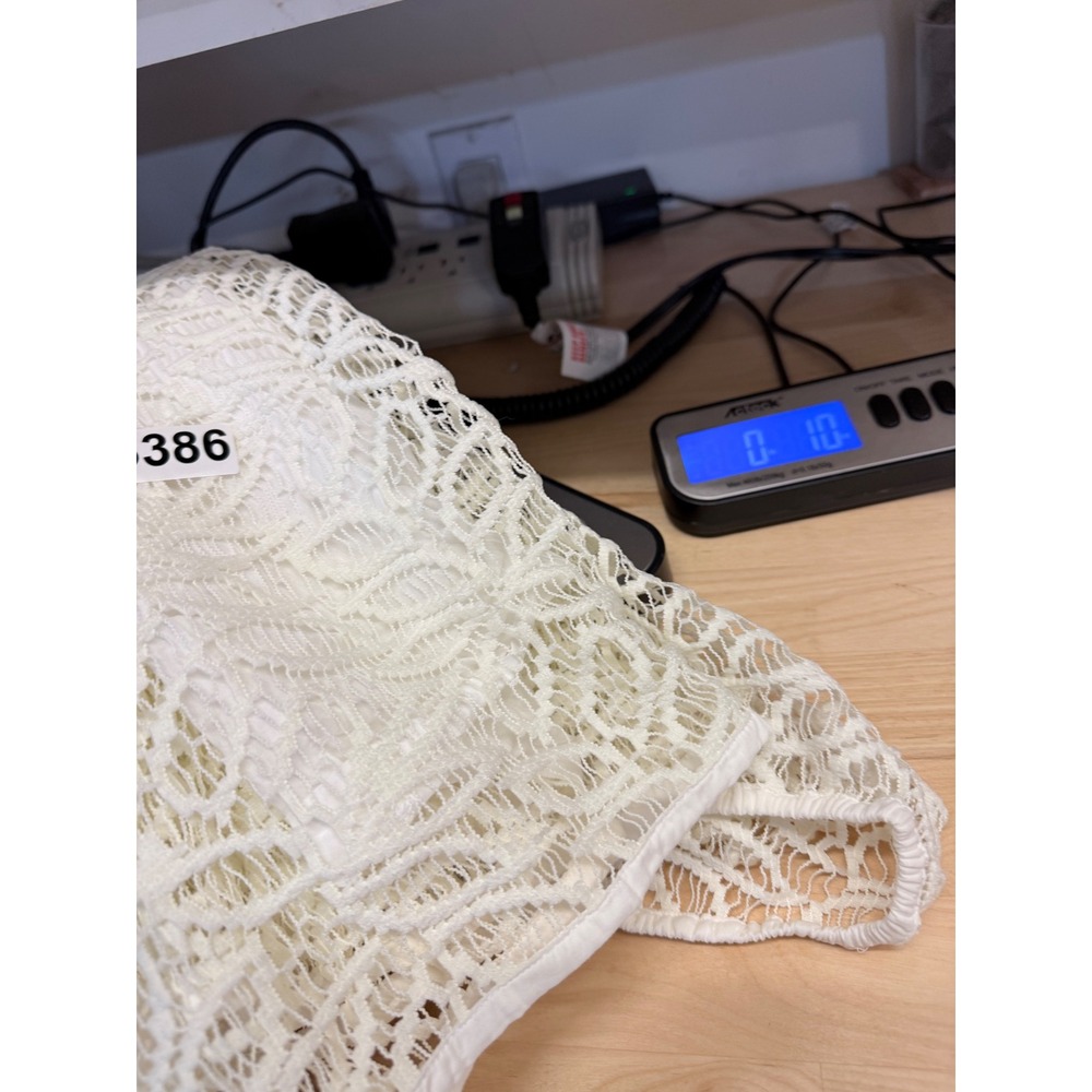 BCBGeneration Dress Womens Small Ivory Leaf Lace Babydoll Mini Pintuck Flutter - Picture 11 of 11